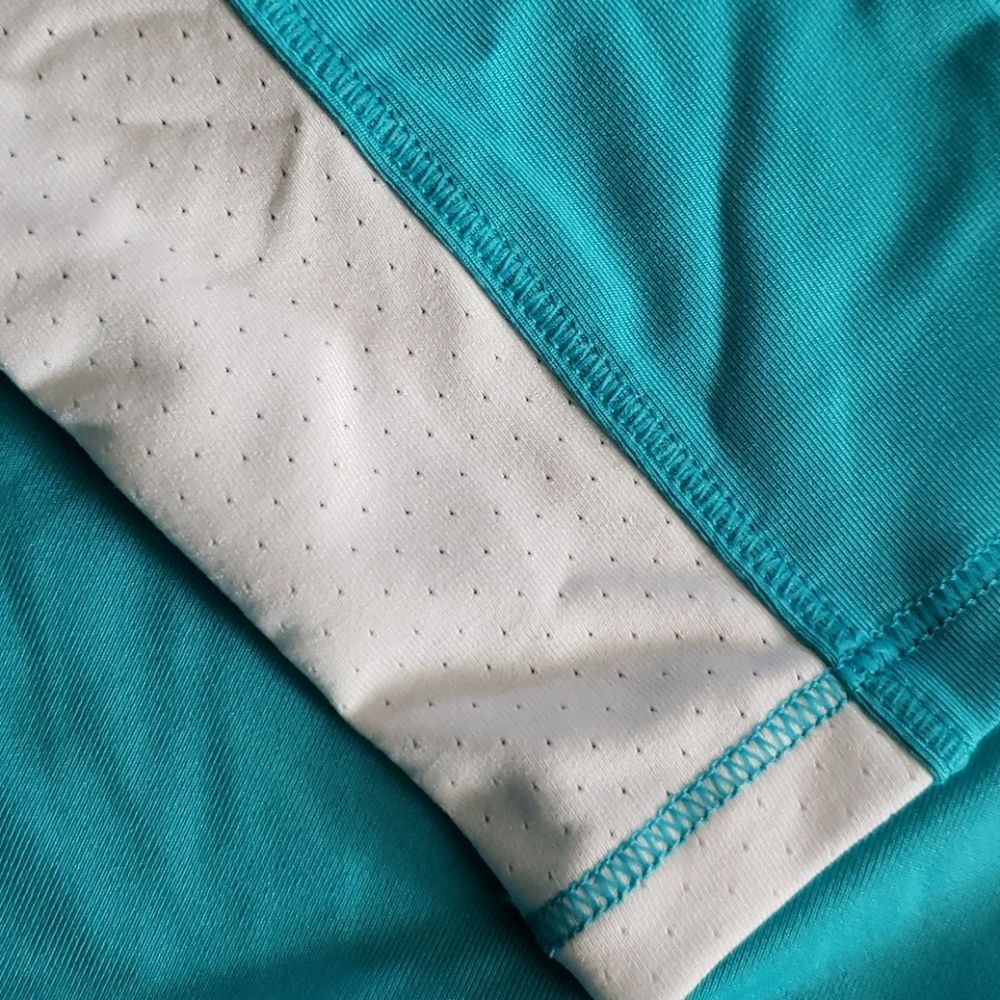 NWT Adidas Golf Polo Turquoise Small - Picture 3 of 3